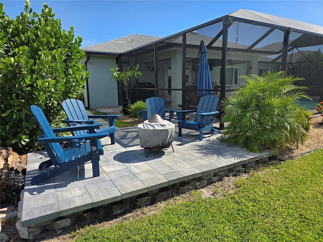 108 Albatross Rd, Rotonda West, FL 33947 - view of patio featuring glass enclosure