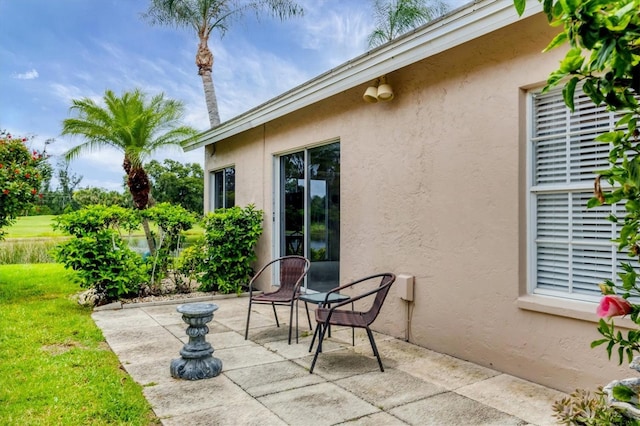 1429 Turnberry Dr, Venice, FL 34292 - view of patio / terrace