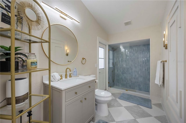 5028 Greenway Ct, North Port, FL 34287 - bathroom with vanity and tiled shower