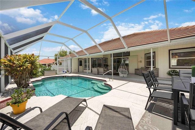 5028 Greenway Ct, North Port, FL 34287 - outdoor pool featuring a patio area, outdoor dining area, an outdoor living space, and a lanai