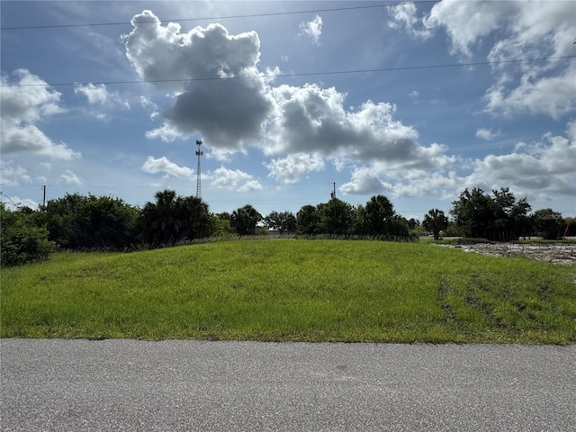 33 Brig Cir E, Placida, FL 33946