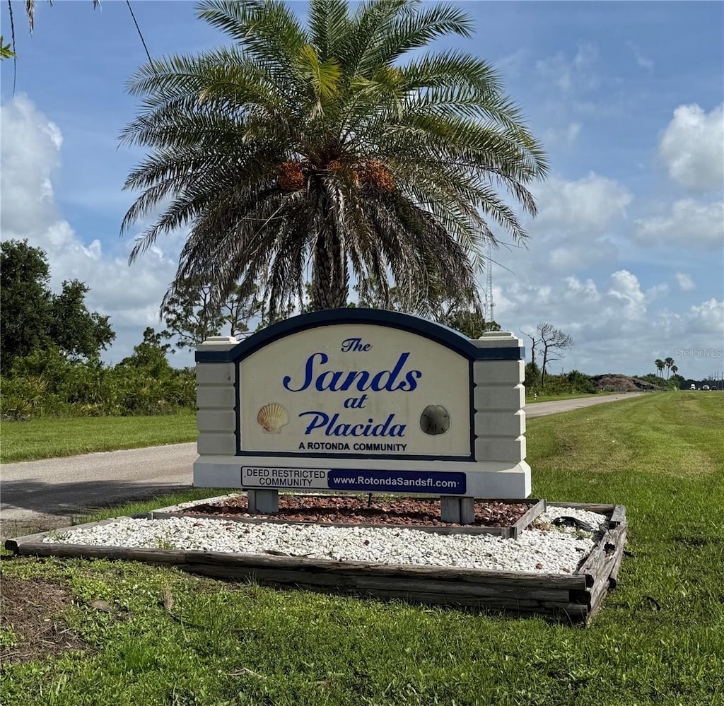 33 Brig Cir E, Placida, FL 33946