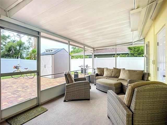 3274 Savage Rd, Sarasota, FL 34231 - sunroom featuring an outdoor hangout area
