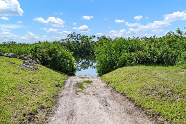 812 Garland Ave, Nokomis, FL 34275 - view of dirt / gravel road
