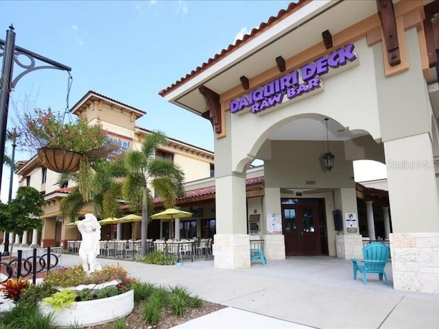 1088 Bird Bay Way Unit 307, Venice, FL 34285 - view of building exterior