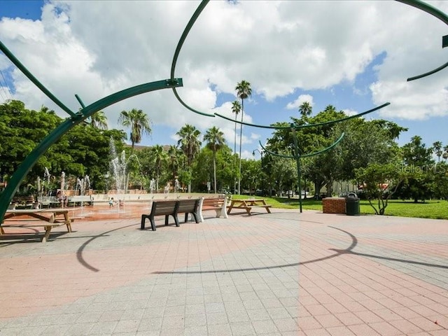 1088 Bird Bay Way Unit 307, Venice, FL 34285 - view of home's community featuring view of wooded area