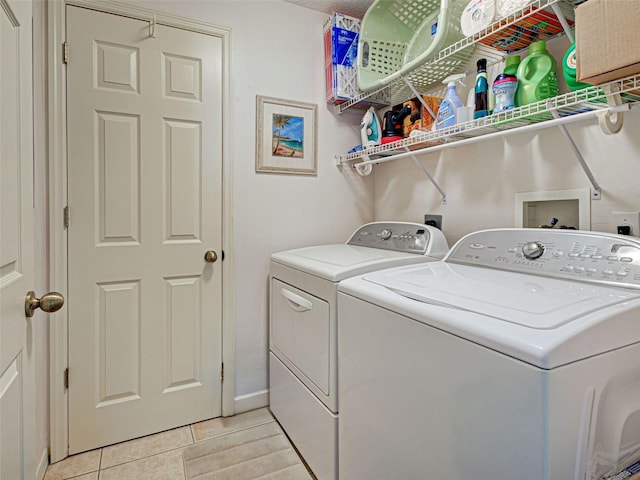 903 Addington Ct Unit 203, Venice, FL 34293 - laundry area with washer and dryer