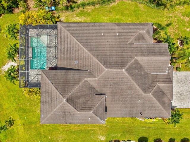 12301 Auburndale Ct, Venice, FL 34293 - aerial view of property and surrounding area with a pool