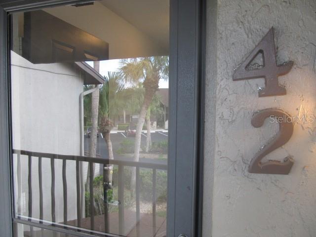 Listing photo 4 - caption unavailable