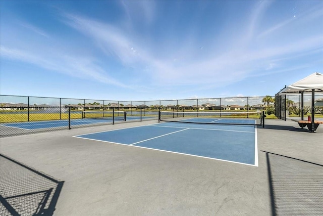 18525 Midsummer Pl, Venice, FL 34293 - view of tennis court