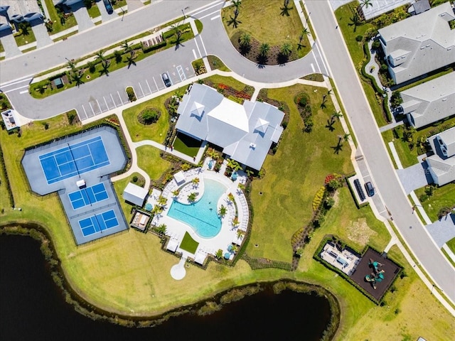 18525 Midsummer Pl, Venice, FL 34293 - bird's eye view of a pool area and a nearby body of water