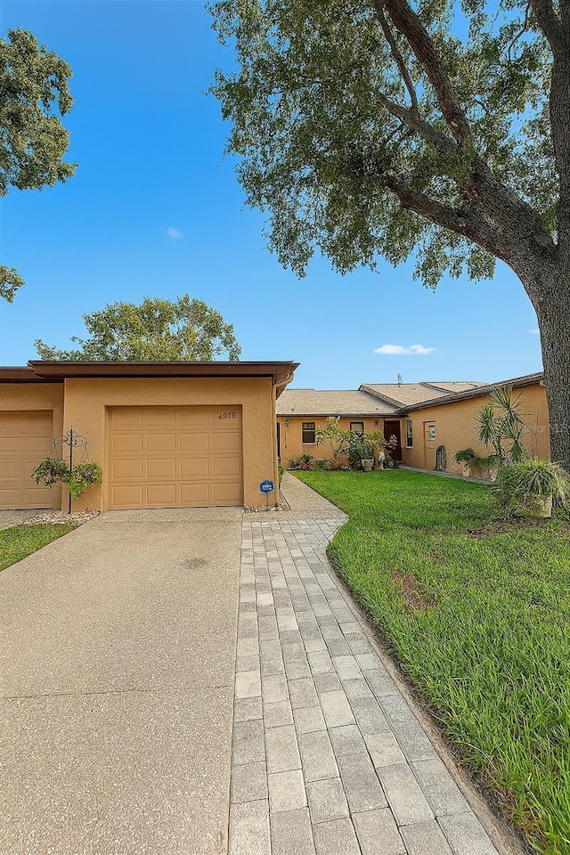 6206 Pina Colada Ct, Tampa, FL 33634 - photo 1