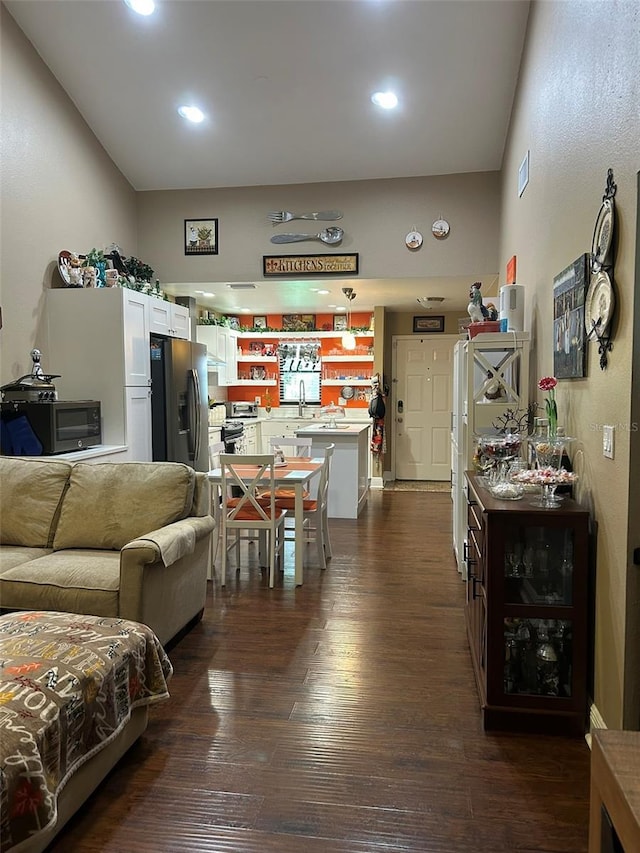 6206 Pina Colada Ct, Tampa, FL 33634 - photo 5