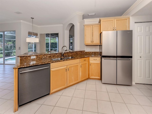 129 Wayforest Dr, Venice, FL 34292 - photo 11