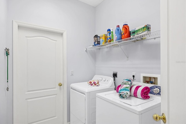 4841 Whispering Oaks Dr, North Port, FL 34287 - laundry room featuring washer and dryer
