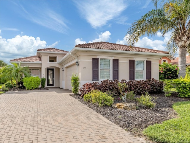 305 Savona Way N, Venice, FL 34275 - photo 1