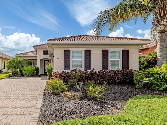 305 Savona Way N, Venice, FL 34275 - photo 2