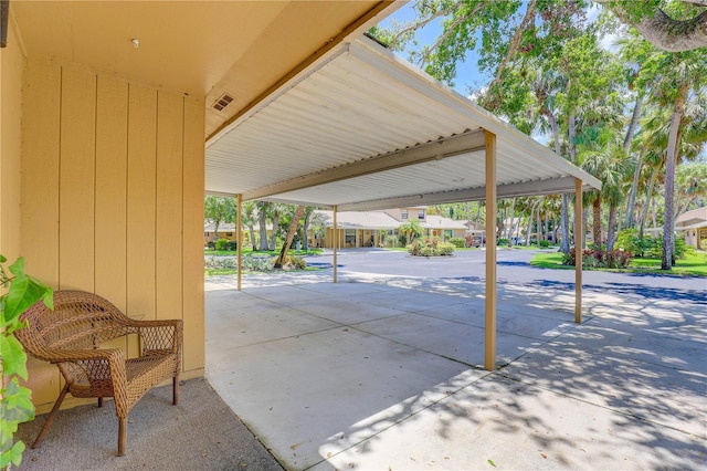 5065 Village Gardens Dr Unit 8, Sarasota, FL 34234 - photo 4