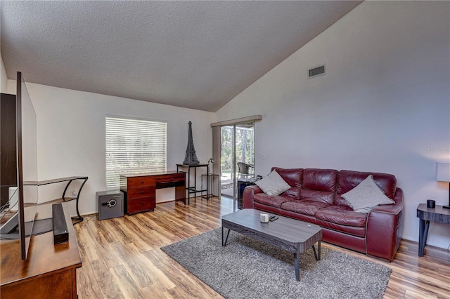 5065 Village Gardens Dr Unit 8, Sarasota, FL 34234 - photo 11