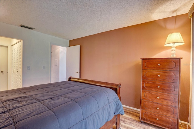 5065 Village Gardens Dr Unit 8, Sarasota, FL 34234 - photo 19