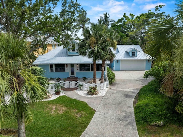 713 Eagle Point Dr, Venice, FL 34285 - photo 1