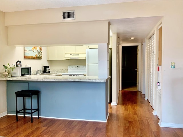 5554 Swift Rd Unit 2, Sarasota, FL 34231 - photo 7
