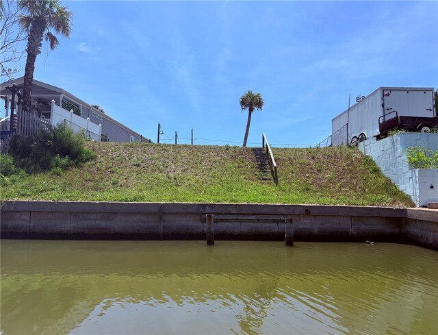 111 Lewis St, Edgewater, FL 32141 - photo 3