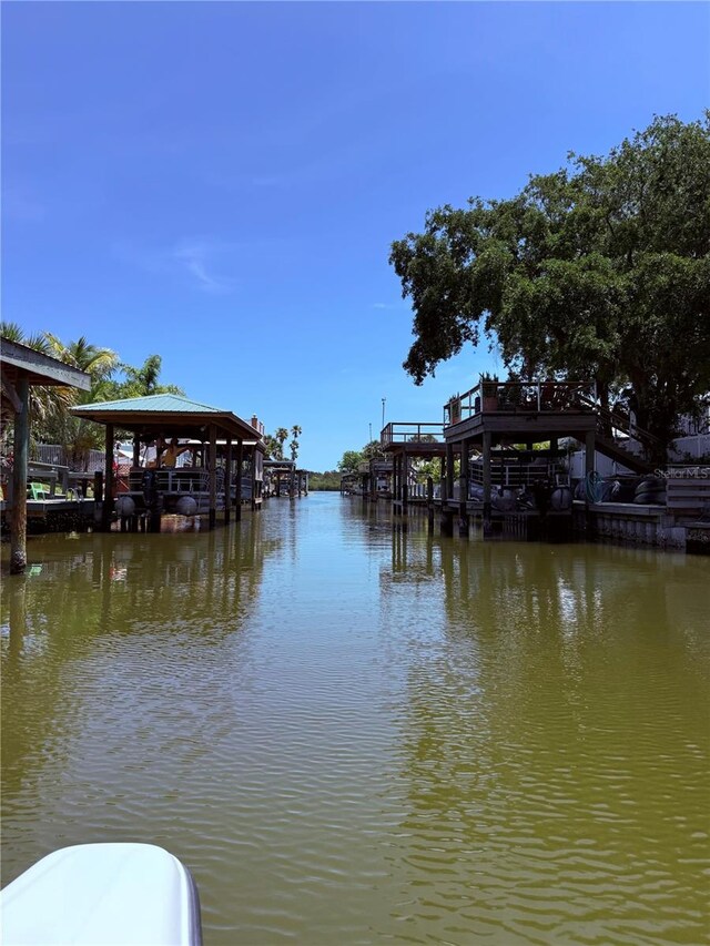 111 Lewis St, Edgewater, FL 32141 - photo 2