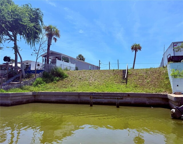 111 Lewis St, Edgewater, FL 32141 - photo 4