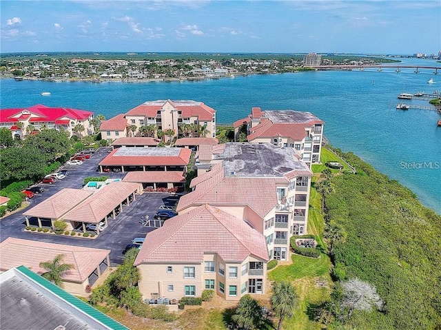 bird's eye view with a water view