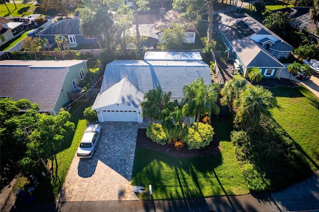 bird's eye view with a residential view