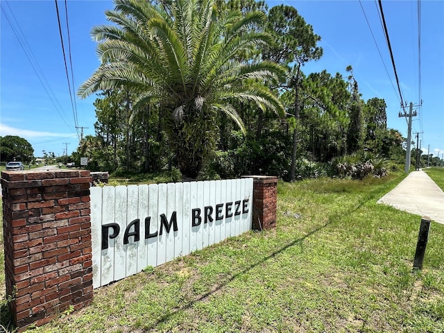 Listing photo 3 for 90 Palm Breeze Dr, Edgewater FL 32141