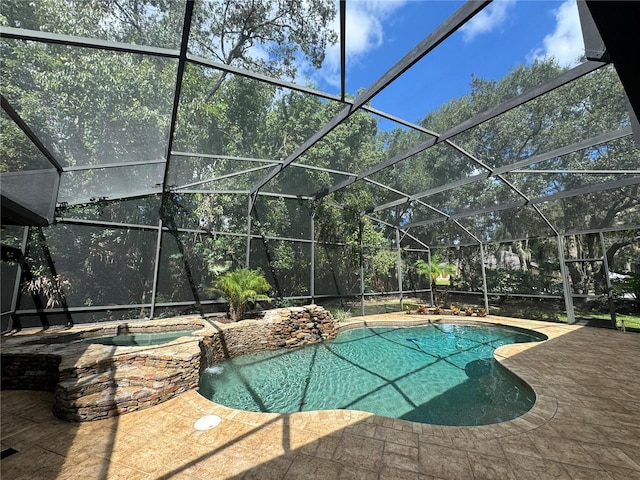1780 Otisco Way, Winter Springs, FL 32708 - view of swimming pool with a patio, a pool with connected hot tub, and glass enclosure