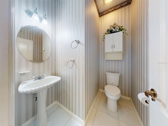 1780 Otisco Way, Winter Springs, FL 32708 - bathroom with wallpapered walls, toilet, and tile patterned flooring
