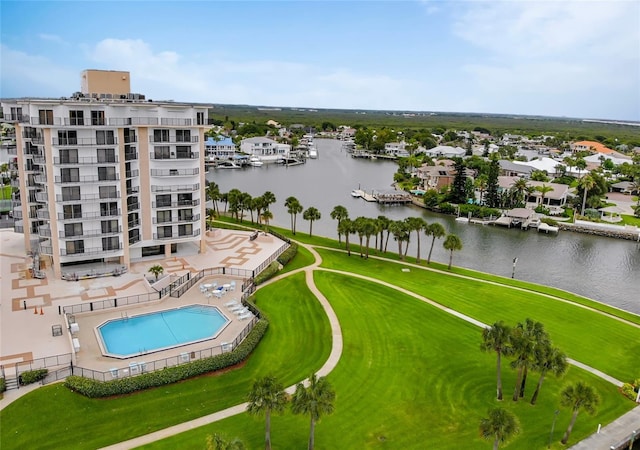 bird's eye view with a water view