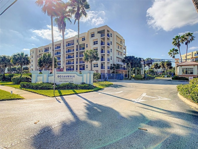 view of building exterior