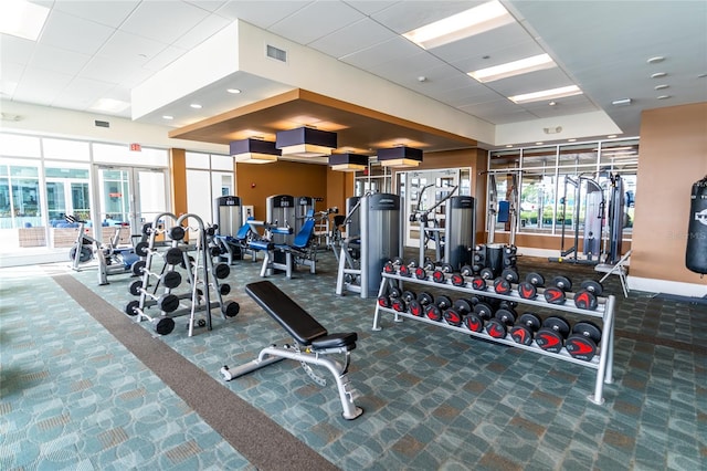 exercise room with carpet