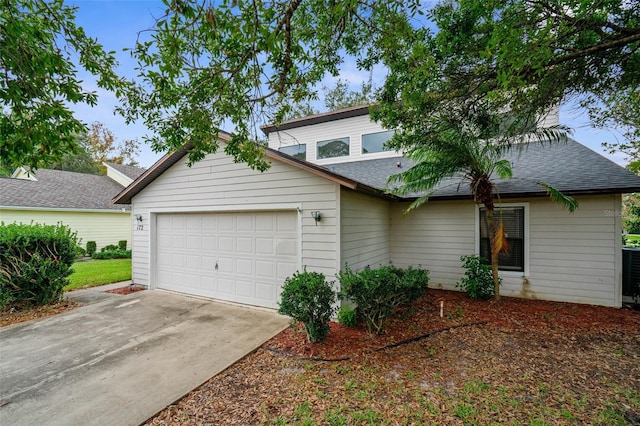 view of front facade with a garage