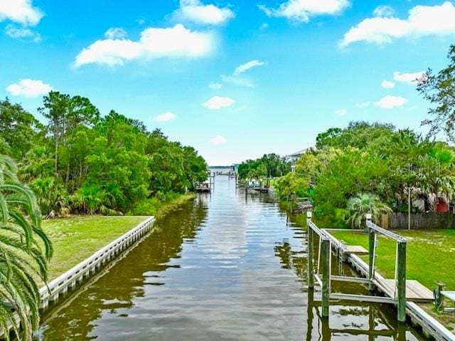 Listing photo 2 for Blue Heron Way, Panacea FL 32346