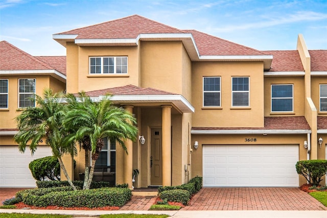 view of front of house with a garage