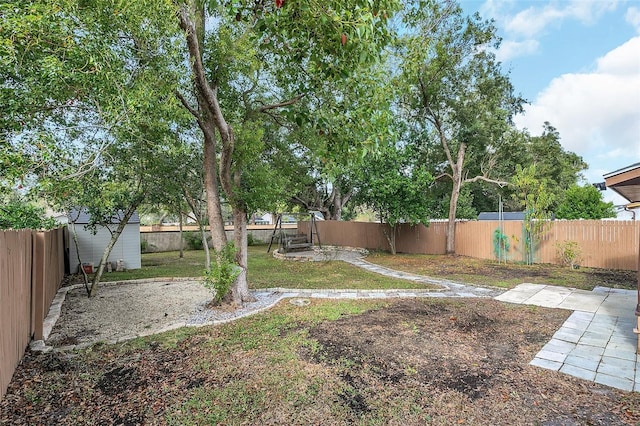 view of yard with a patio area