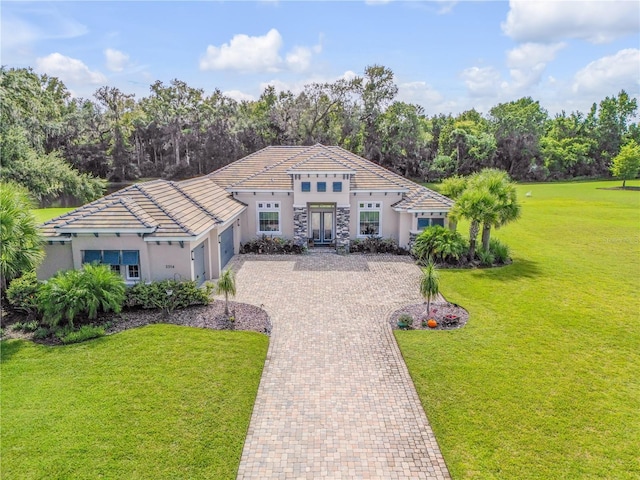 view of front of property with a front lawn