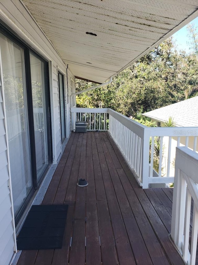 824 Garfish Ave, New Smyrna Beach, FL 32169 - view of wooden deck