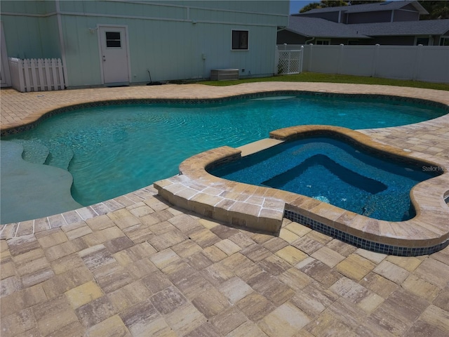 1012 S Riverside Dr, Edgewater, FL 32132 - photo 12