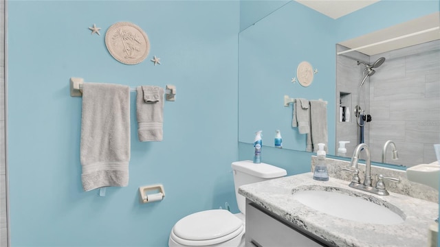 4411 Sea Mist Ct Unit 275, New Smyrna Beach, FL 32169 - bathroom featuring vanity and a tile shower
