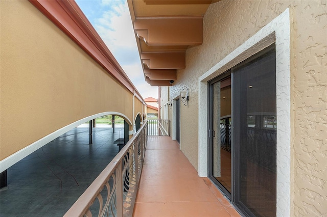 1653 N US Highway 1 Unit 201, Ormond Beach, FL 32174 - view of patio / terrace