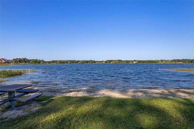 view of water feature