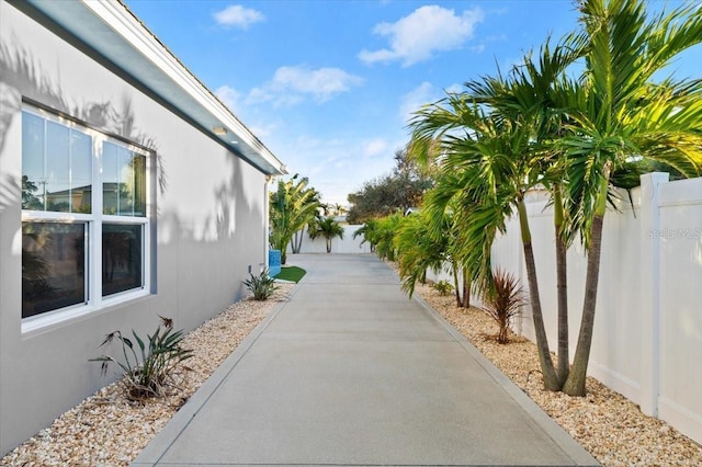 833 E 26th Ave, New Smyrna Beach, FL 32169 - photo 30