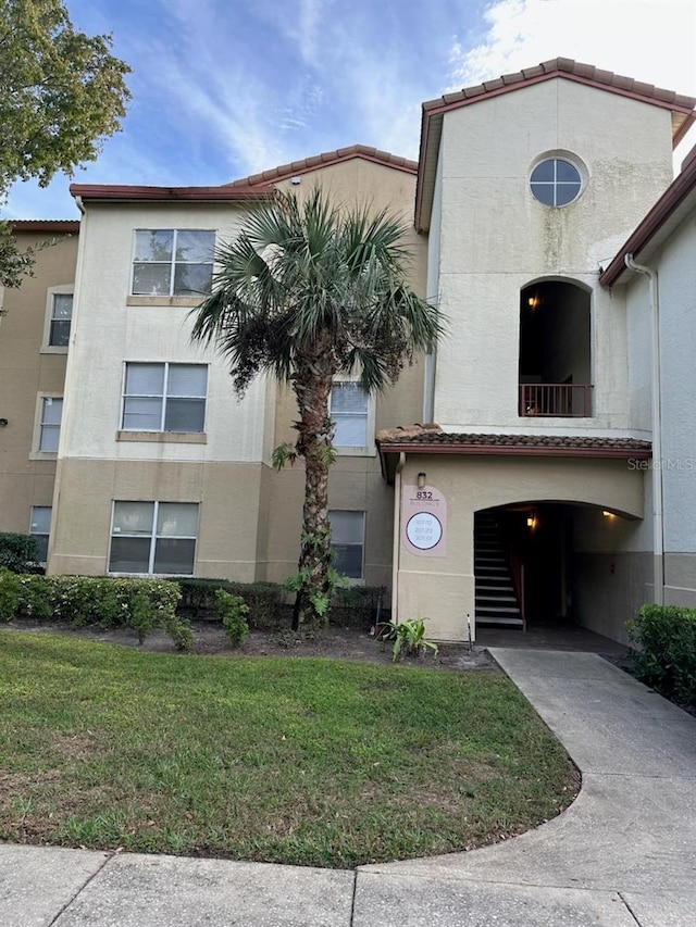 view of building exterior