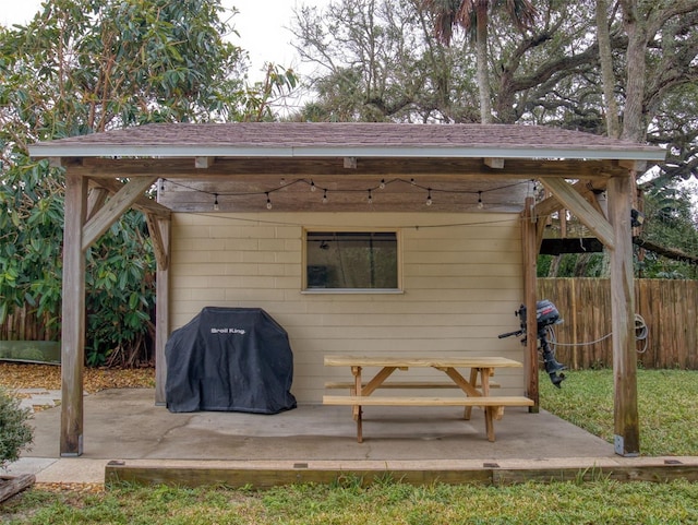 view of outdoor structure